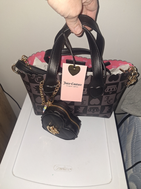 Juicy Couture Handbags - EXCLUSIVE Juicy Couture Black and Brown Signature Tote